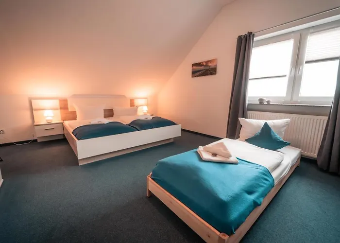 Airport Lounge Bed & Breakfast 3*