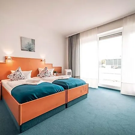 Bed & Breakfast Airport Lounge 3*