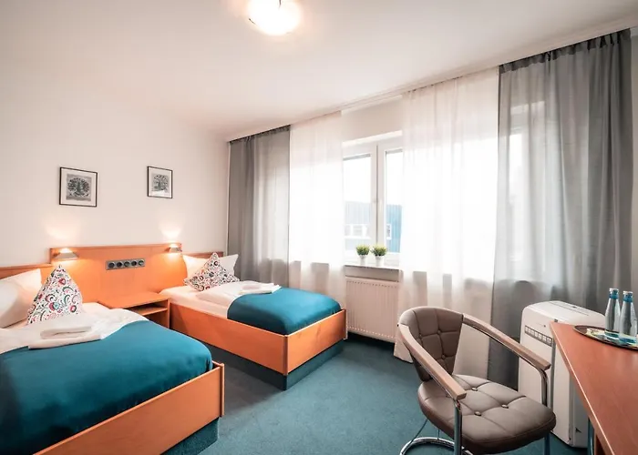 Airport Lounge Bed & Breakfast 3*